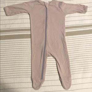 Kate Quinn footie baby organic cotton jumpsuit